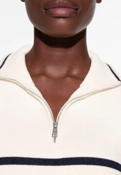 Oysho Striped With High NeckMaglioneWhite Donna Maglieria OY121I07S-A11 -Fashion Brand adc5d29b980348b7bba75d4c4e136691