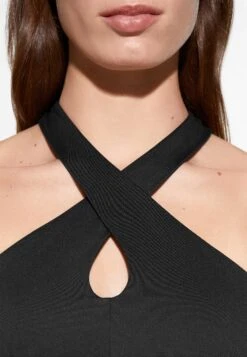 Oysho Comfortlux With Crossover Neckline And Cups - Top - Black -Fashion Brand b3115631482f4c6e9def3f1c612240e3