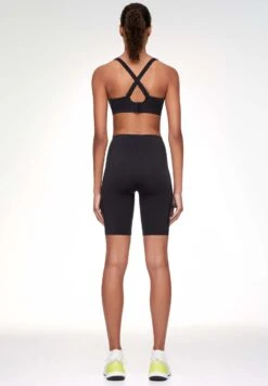 Oysho Compressive Core Control Cycle - Shorts - Black -Fashion Brand b3c557e238564bc49fc1221909d56bb2