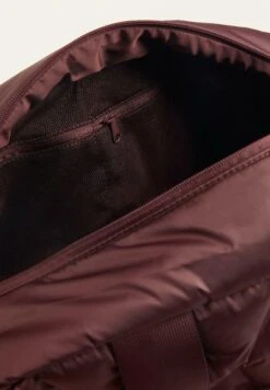 Oysho PADDED TECHNICAL - Borsa Per Lo Sport - Bordeaux -Fashion Brand b8b71ec82bcf46e4a64d0eabab2ef885