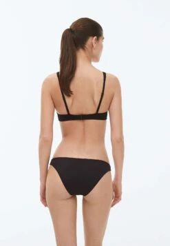 Oysho Continuous Underwire Halter Neck 30718024Bikini Pezzo SopraBlack Donna Moda Mare OY181J0AV-Q11 -Fashion Brand c8b638367c4b40c7867ab471a46a50bc