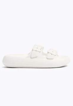 Oysho Buckle Moulded - Ciabatte Da Mare - White -Fashion Brand cc9c7d18bbfb473698dc5df367bbddf6