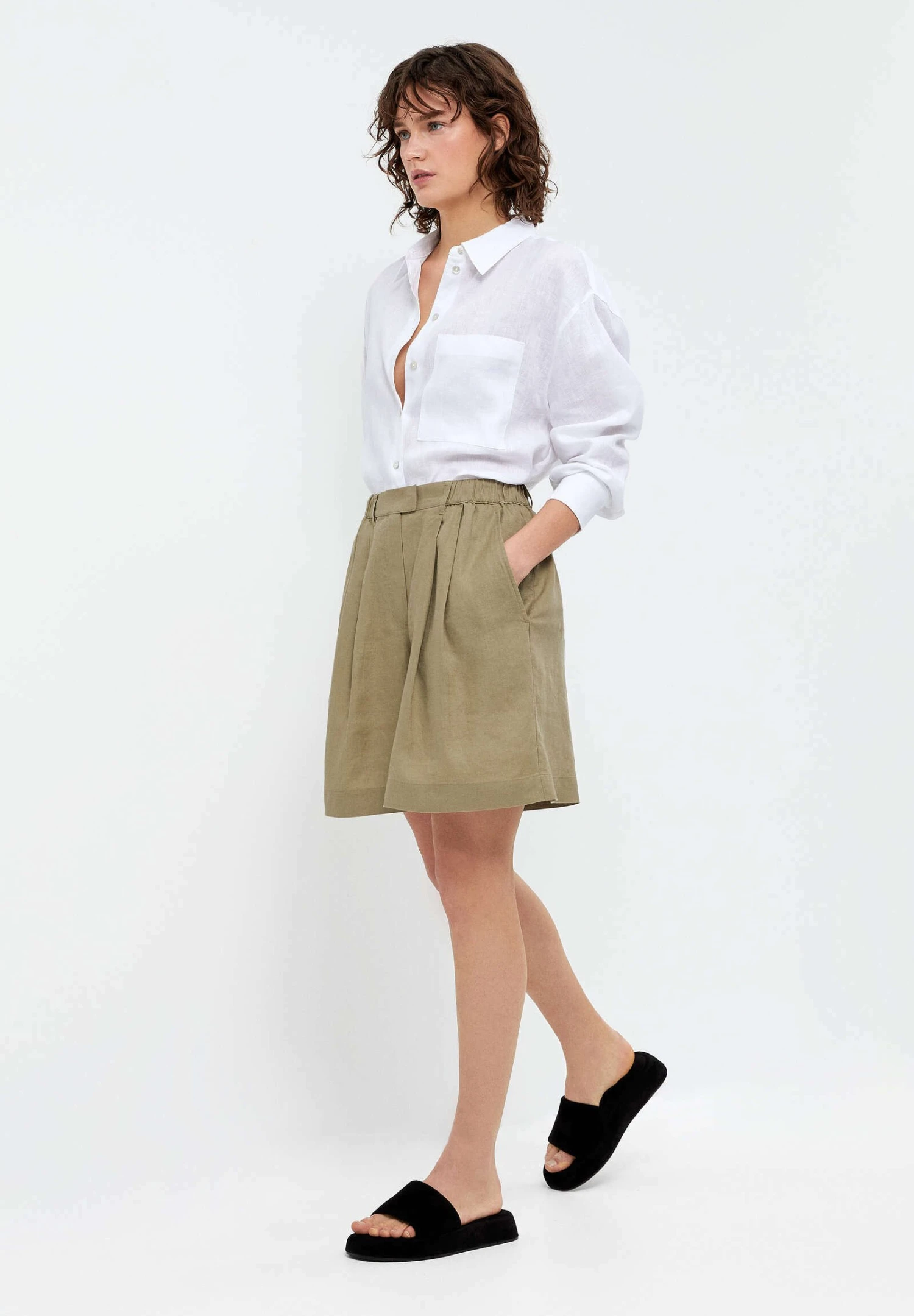 Oysho Bermuda - Shorts - Khaki 4 Oysho Bermuda - Shorts - Khaki - immagine 2
