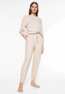 Oysho Soft-Touch Long-SleevedPigiamaMottled Pink Donna Intimo Notte E Loungewear OY181Q12P-J11 -Fashion Brand d0b0eedc11164836a630d45ec68afaf5