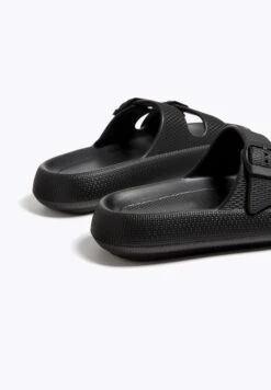 Oysho Buckle Moulded - Ciabatte Da Mare - Black 13 Oysho Buckle Moulded - Ciabatte Da Mare - Black -Fashion Brand d114be3dfa63451688f39a1ee7e9be9e