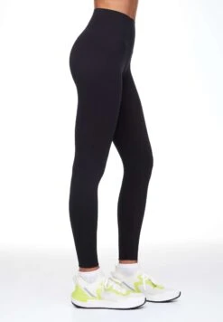 Oysho Perfect-Adapt High-RiseLeggingsBlack Donna Pantaloni OY121A07T-Q11 14 Oysho Perfect-Adapt High-RiseLeggingsBlack Donna Pantaloni OY121A07T-Q11 -Fashion Brand d4cd54814d70462fa51e768c20c85fd1