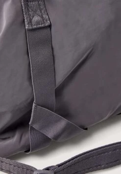 Oysho For Mat Borsa Per Lo SportLight Grey Donna Borse OY151H08N-C11 -Fashion Brand df8b733a1ad149ae9a7c4843e5093307