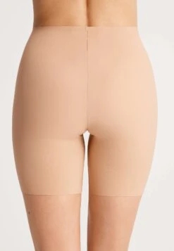 Oysho High-Waisted Invisible Laser-Cut CycleIntimo ModellanteSalmon Donna Intimo OY181C02F-H11 -Fashion Brand e5ff09d77fb640189dbc50bb9b3756f1