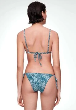 Oysho Medium CoverageBikini Pezzo SottoBlue Donna Moda Mare OY181I0NK-K11 -Fashion Brand e64726e3284c483596805f6a945ae8f6