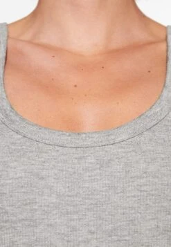 Oysho StrappyTopLight Grey Donna T-shirt E Top OY121D07B-C11 -Fashion Brand e792f4d22d96458fb26efc0965163347