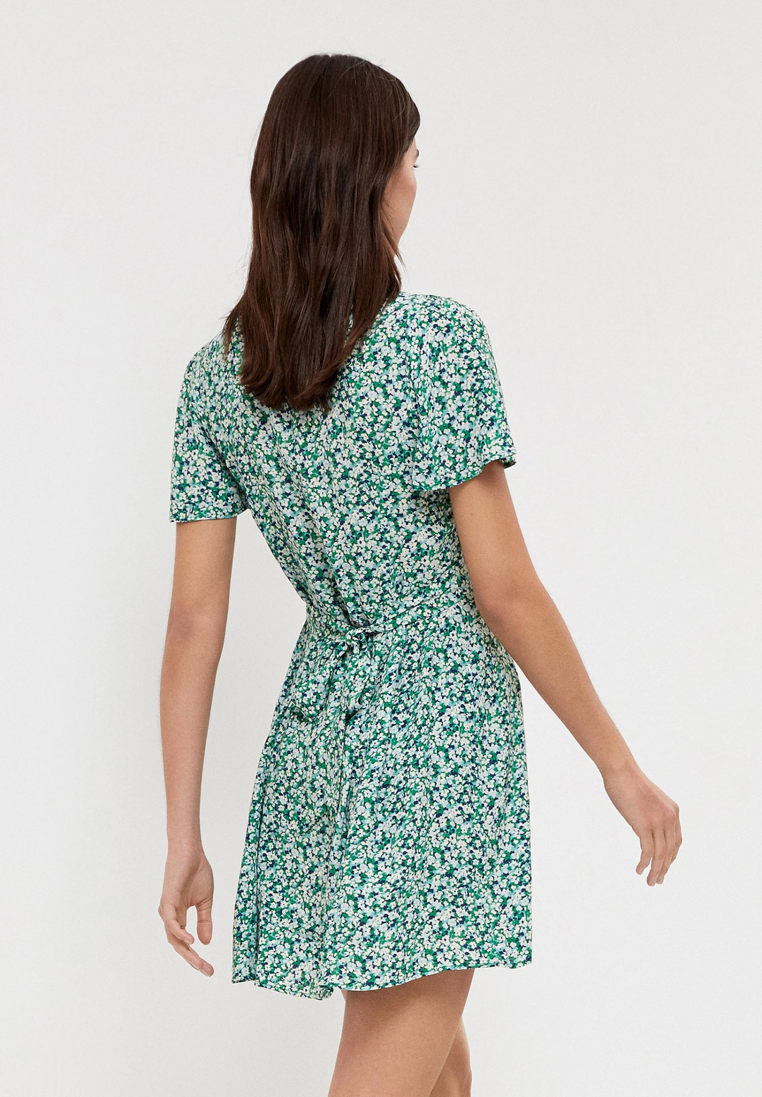 Oysho Floral Short Vestito EstivoGreen Donna Vestiti OY121C0B9-M11 5 Oysho Floral Short Vestito EstivoGreen Donna Vestiti OY121C0B9-M11 - immagine 3