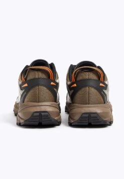 Oysho Hi-Tec Terra Trak - Sneakers Basse - Brown -Fashion Brand f61efa36c67940718cc226cd40239b30