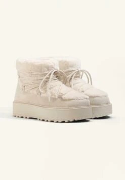 Oysho LACE-UP - Stivali Da Neve - White 18 Oysho LACE-UP - Stivali Da Neve - White -Fashion Brand f73f0299c67448aa9964565771f24774