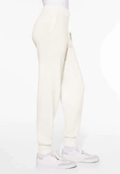 Oysho JoggerPantaloni SportiviWhite Donna Pantaloni OY121A0BM-A11 -Fashion Brand fddcefd099e543af94c1072ad6243cb3